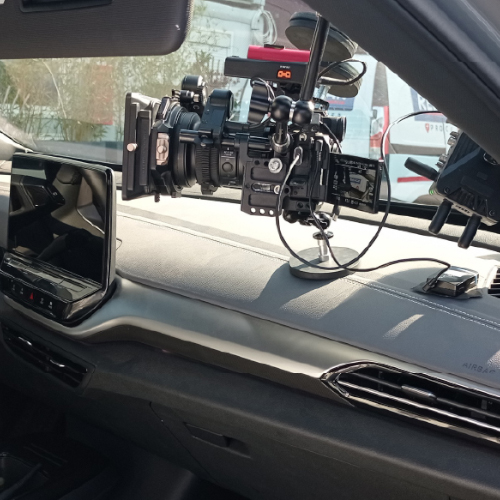Systèmes d'accroches caméras voiture