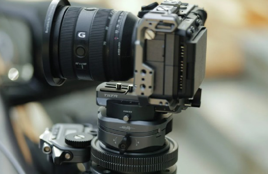 Speed Pan System pour accroches intérieurs et extérieurs véhicules pour tournage cinéma
